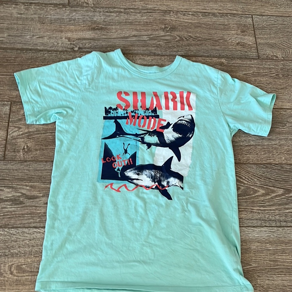 Shark t shirt